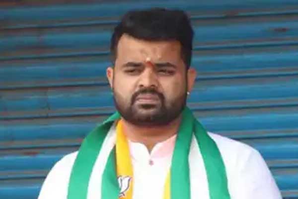 ಪ್ರಜ್ವಲ್ ರೇವಣ್ಣ ವಿರುದ್ಧ ಅಪರಾಧ ಸಾಬೀತು: ತನಿಖಾ ತಂಡಕ್ಕೆ ಬಹುಮಾನ ಘೋಷಣೆ